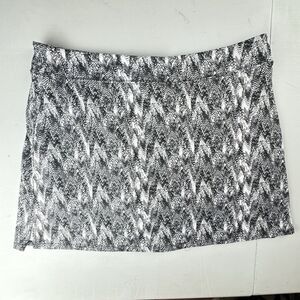 Colorado Clothing Tranquility Skort Women's Large Skirt Black White Leaves Print